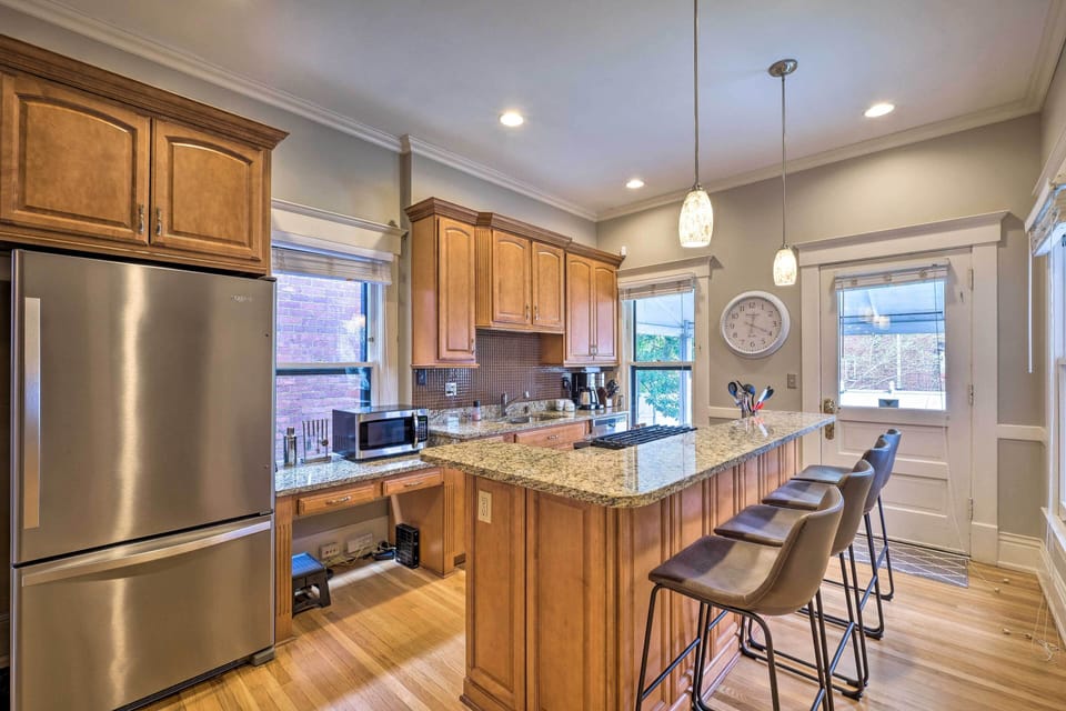 Kitchen | Fully Equipped | Cooking Basics