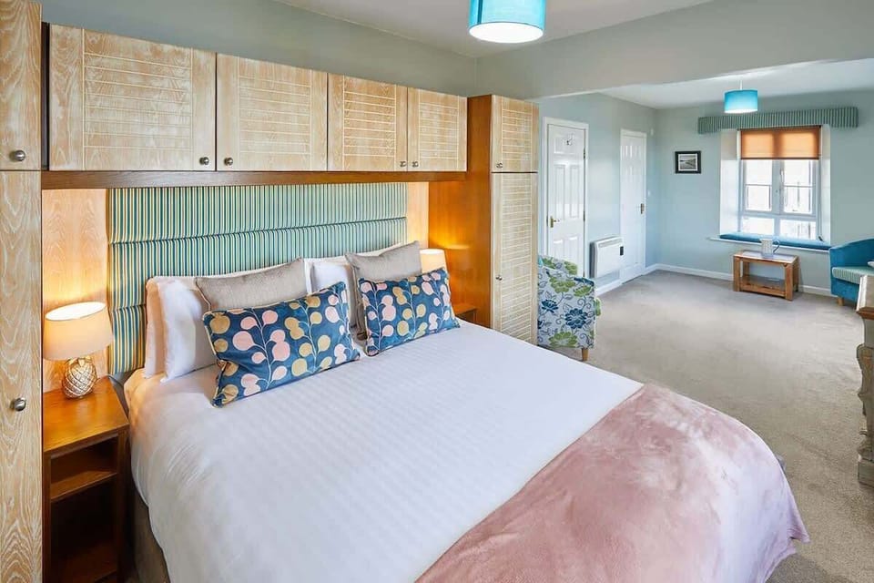 The Watchtower, Waren Mill - Host & Stay