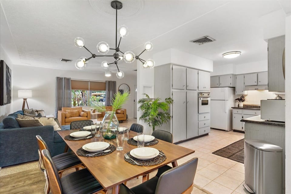 This beautiful dining table comfortably seats 6!