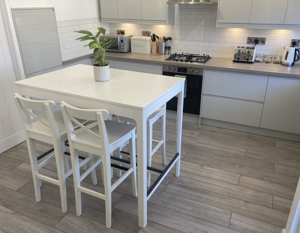 Kitchen with bar table