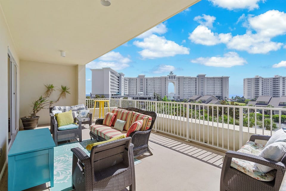 Ariel Dunes II 404 Balcony