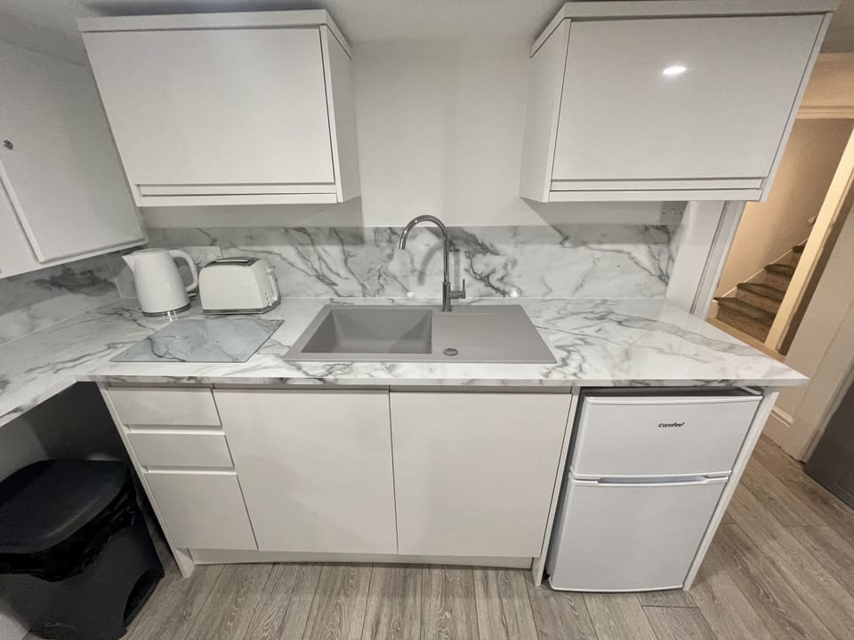 basement suite 3