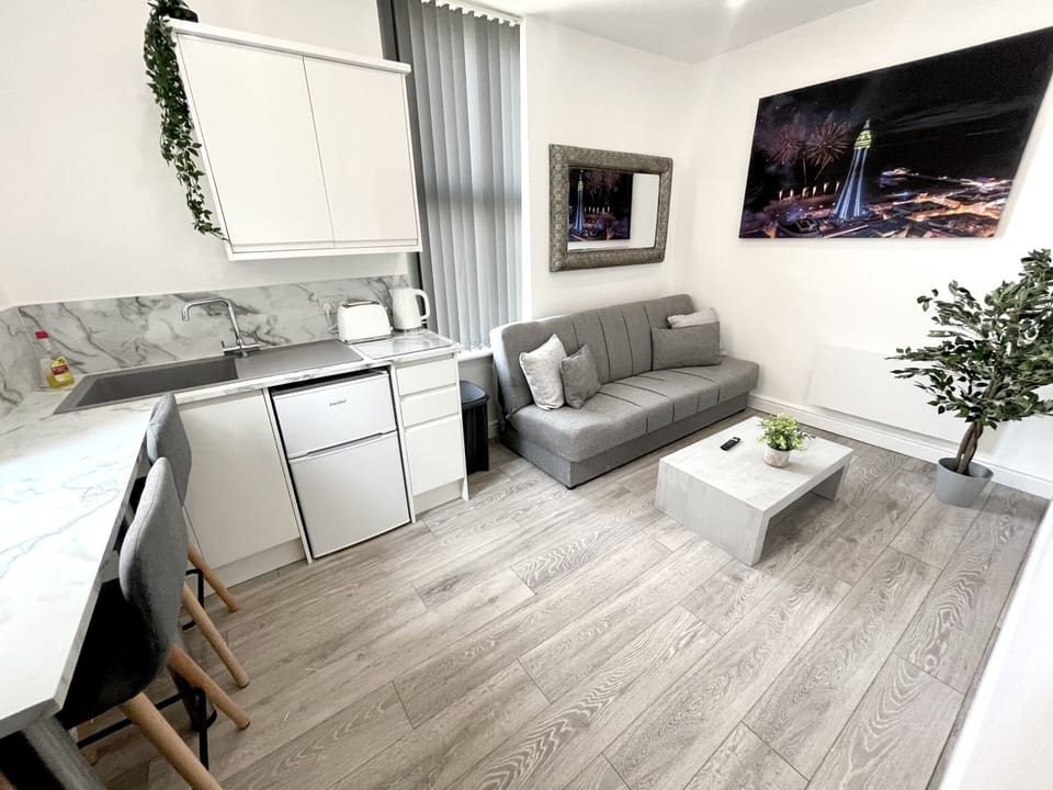 suite 4