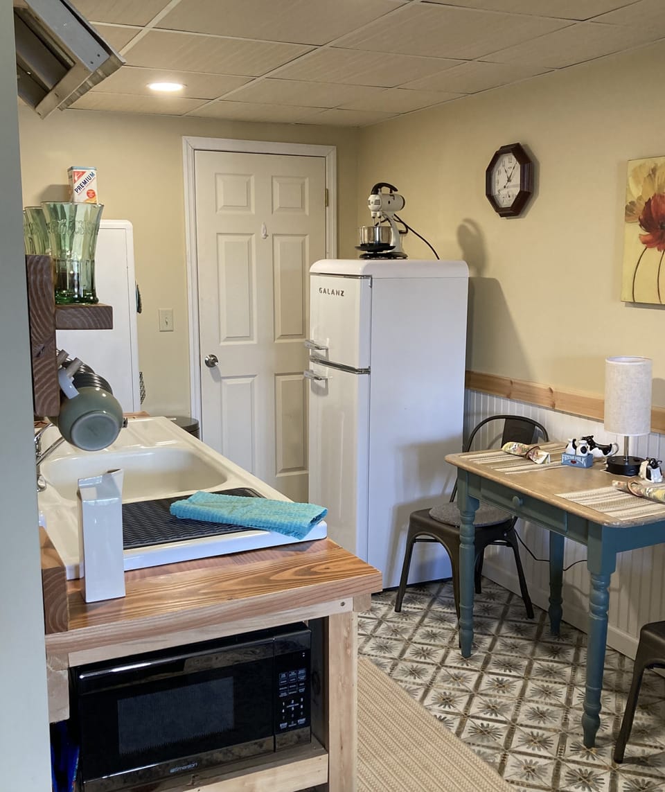 Kitchenette
