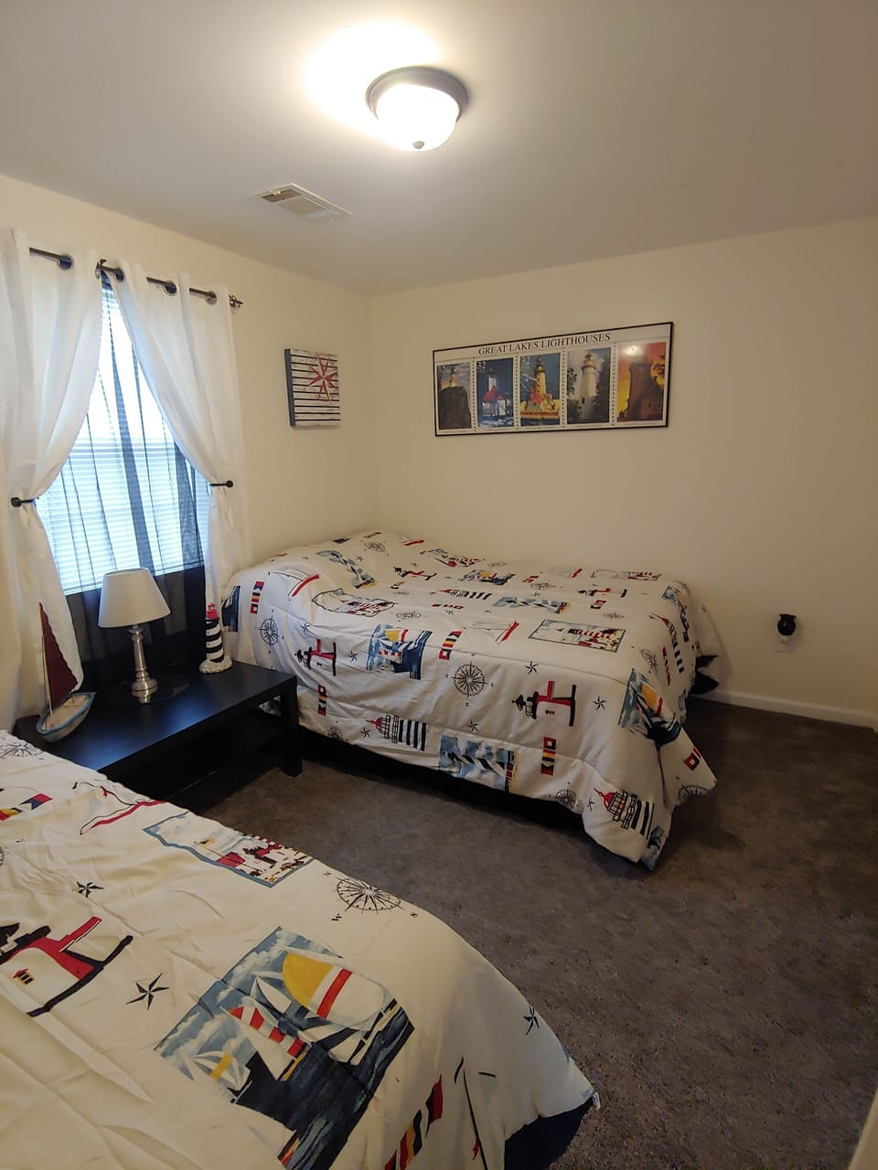 Bedroom  #1--1 double, 1 twin bed.  closet