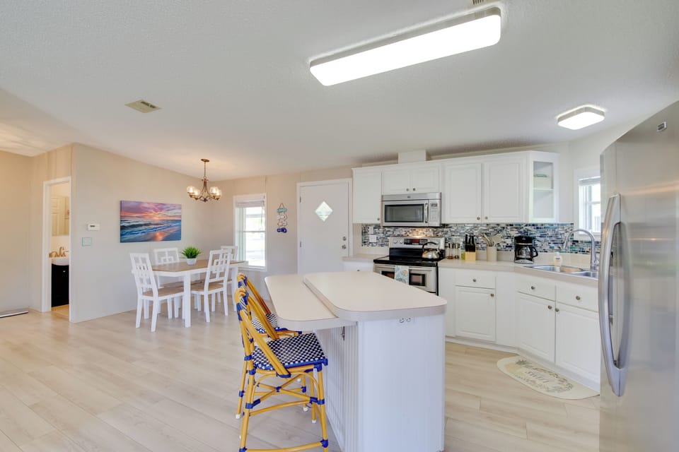 Kitchen | Blender | Toaster