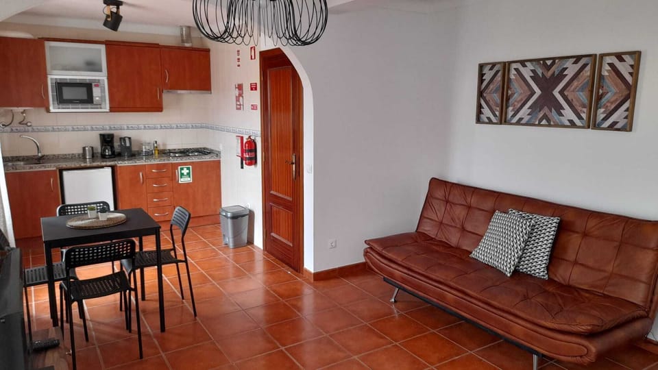 Living room / Kitchen
