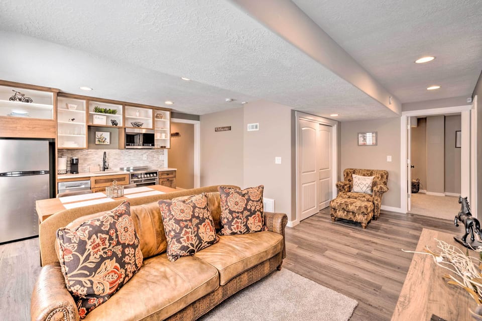 Heber City Vacation Rental | 2BR | 1BA | Steps to Enter | 900 Sq Ft
