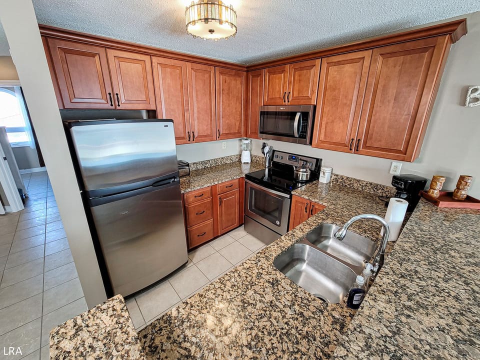 Kitchen-11