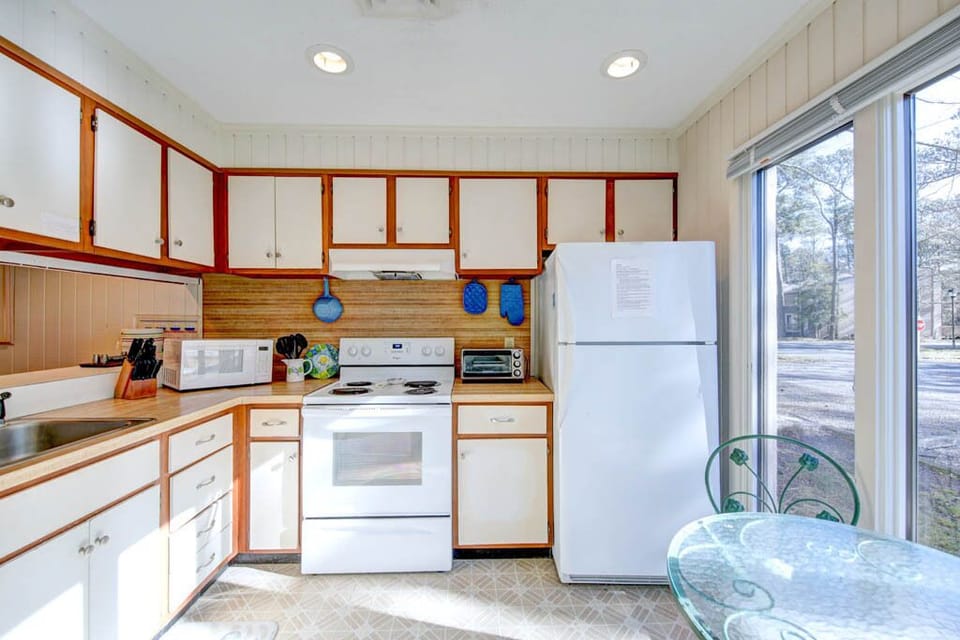 745A Clunhouse Lane,Villas of Bethany West