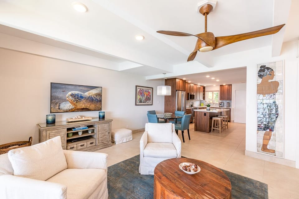 Ceiling fans along with central air!