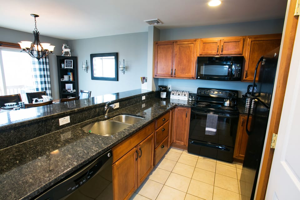 Fully stocked kitchen for all basic cooking/dining needs.