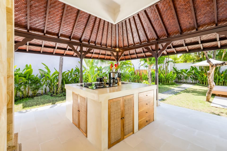Kitchen island