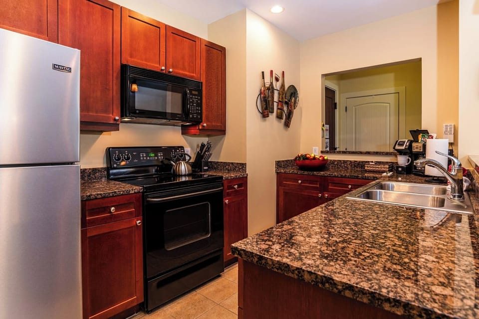 Full Kitchen