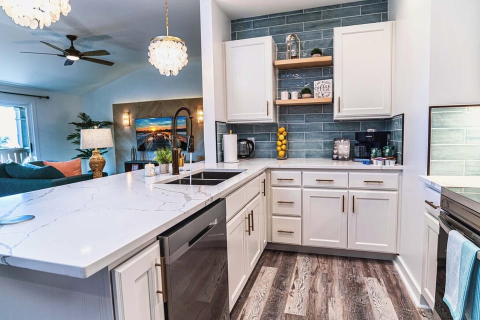 "What a wonderful place to stay! Highly recommend!" - Suzanne