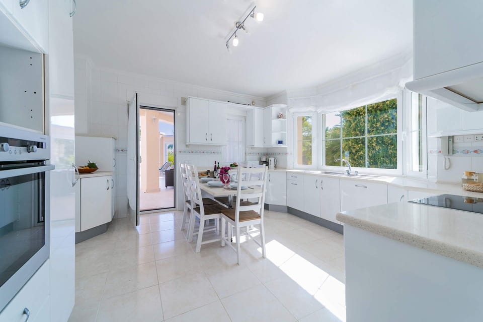 Villa Tarraula image