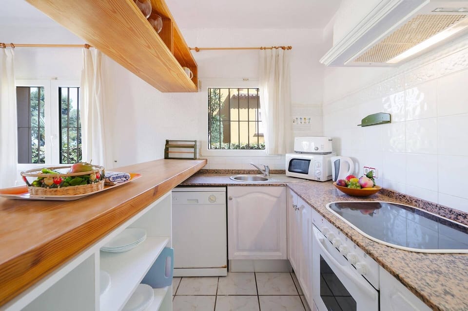 Villa Rosa Blanca image