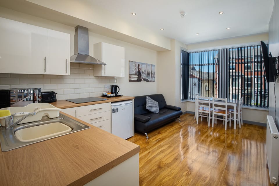 Apartment 3 lounge