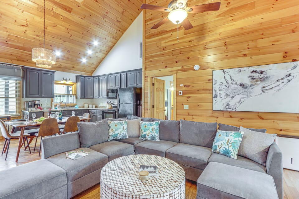 Living Room | Main Level | Smart TV | Wood-Burning Fireplace