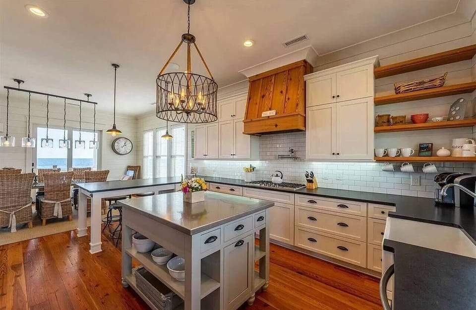 Large Kitchen