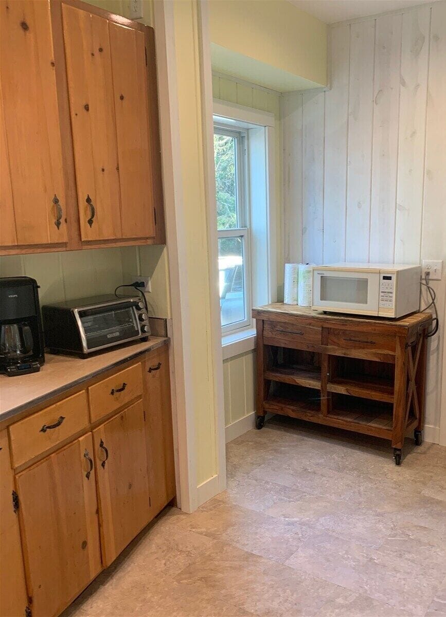 Lucy`s Farm House Kitchen