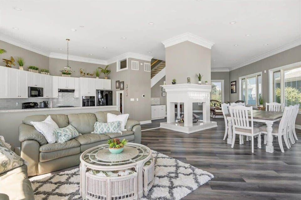 Open Floorplan