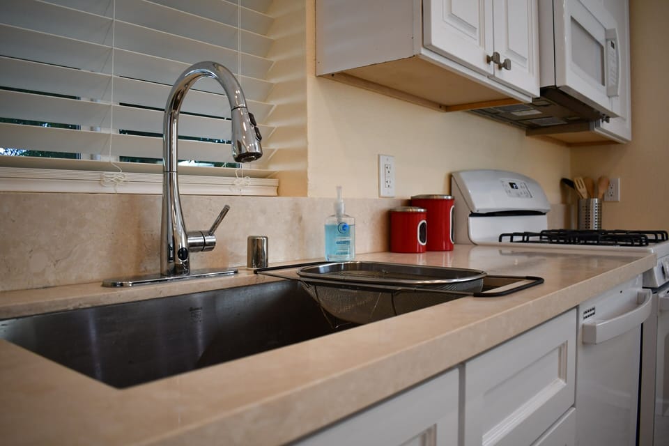Kitchen Sink 