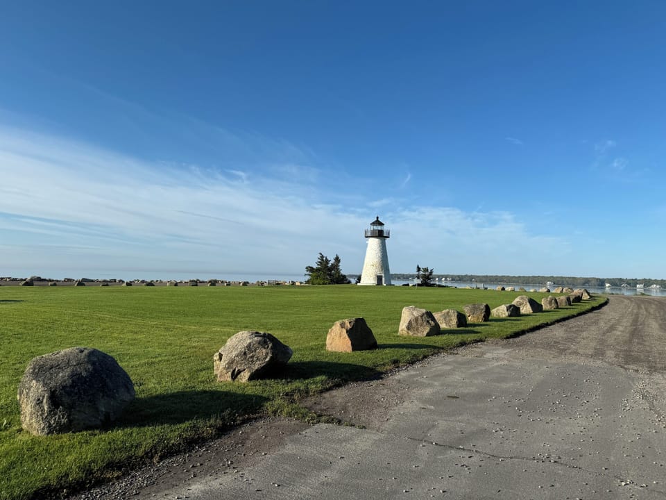Ned's Point Lighthouse
