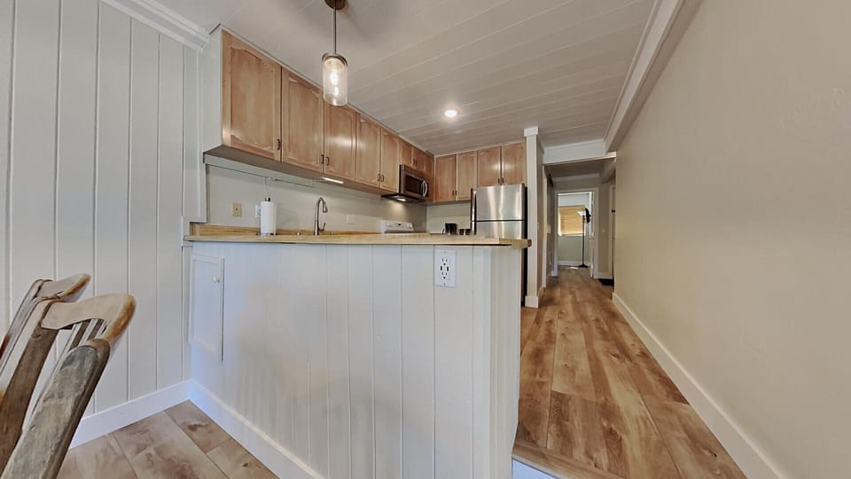 Fully Equipped Kitchen for Making Yummy Meals at Home