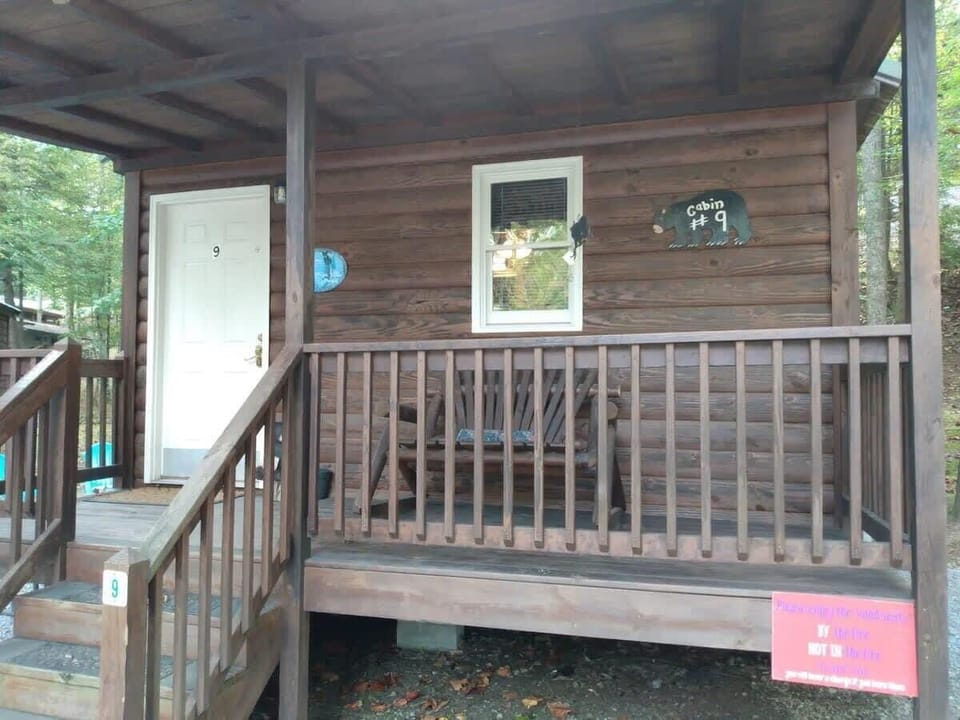 Cabin Facade Entrance