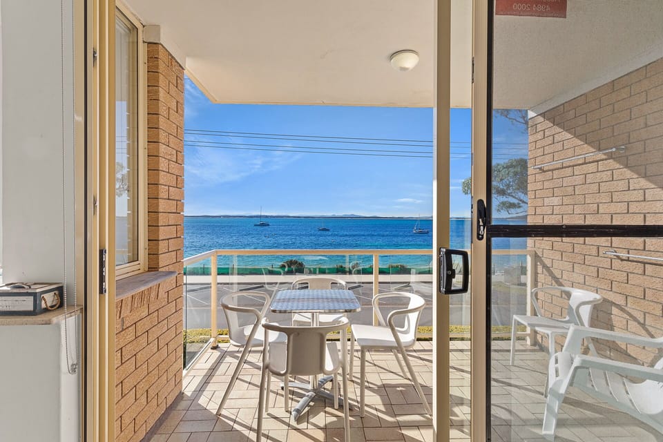 Private balcony, sit back and relax while enjoying the ever-changing view.