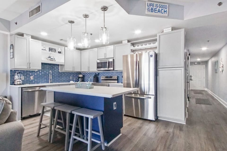 Fully Stocked Kitchen with Stainless Steel Appliances, Drip Coffee Maker, Keurig and Island Bar Seating