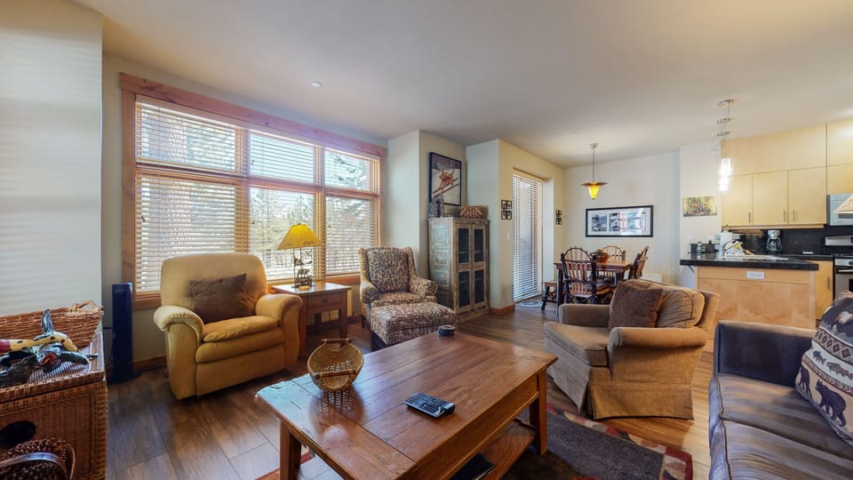 Flooring, Living Room, Room, Indoors, Hardwood