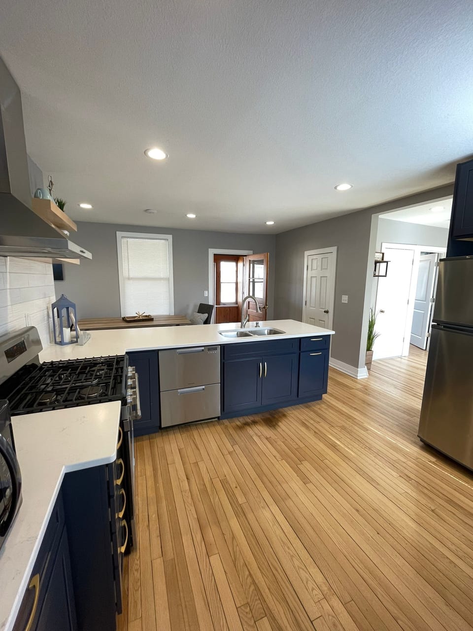 Hardwood floors 