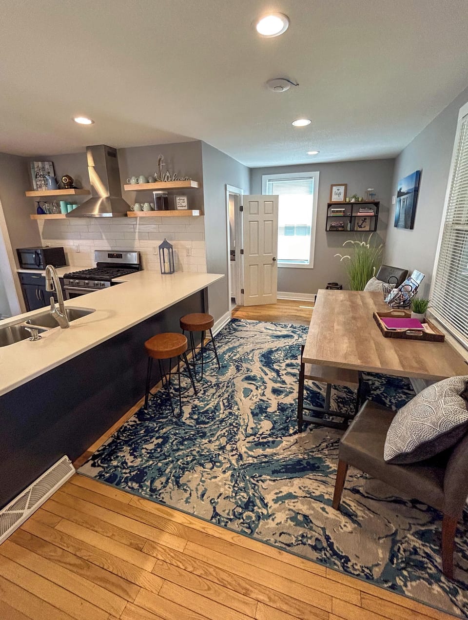 Fully renovated kitchen and main floor 1 bedroom home! 