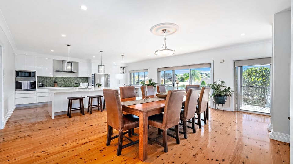 Dining Room to Kitchen