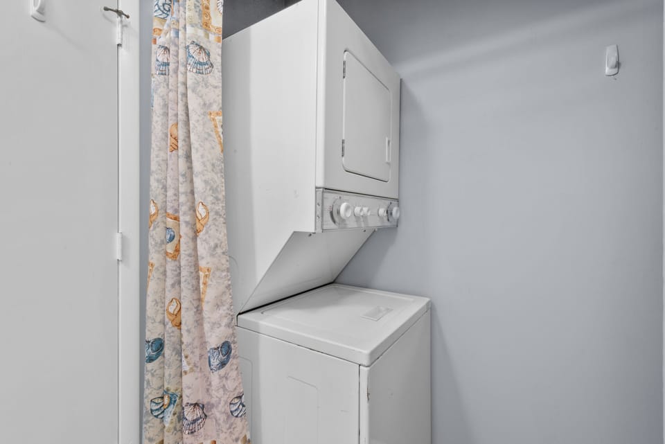 In Unit Washer & Dryer