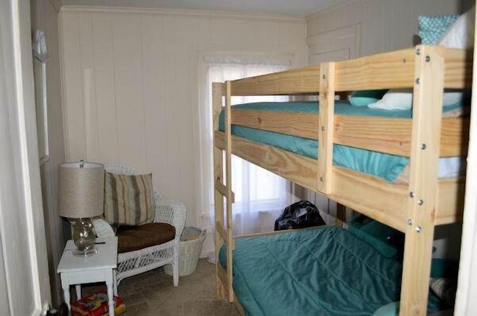Twin Bunk Beds - 2nd level