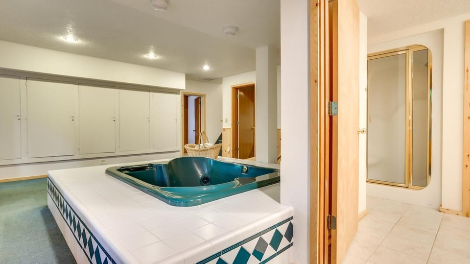 Jacuzzi