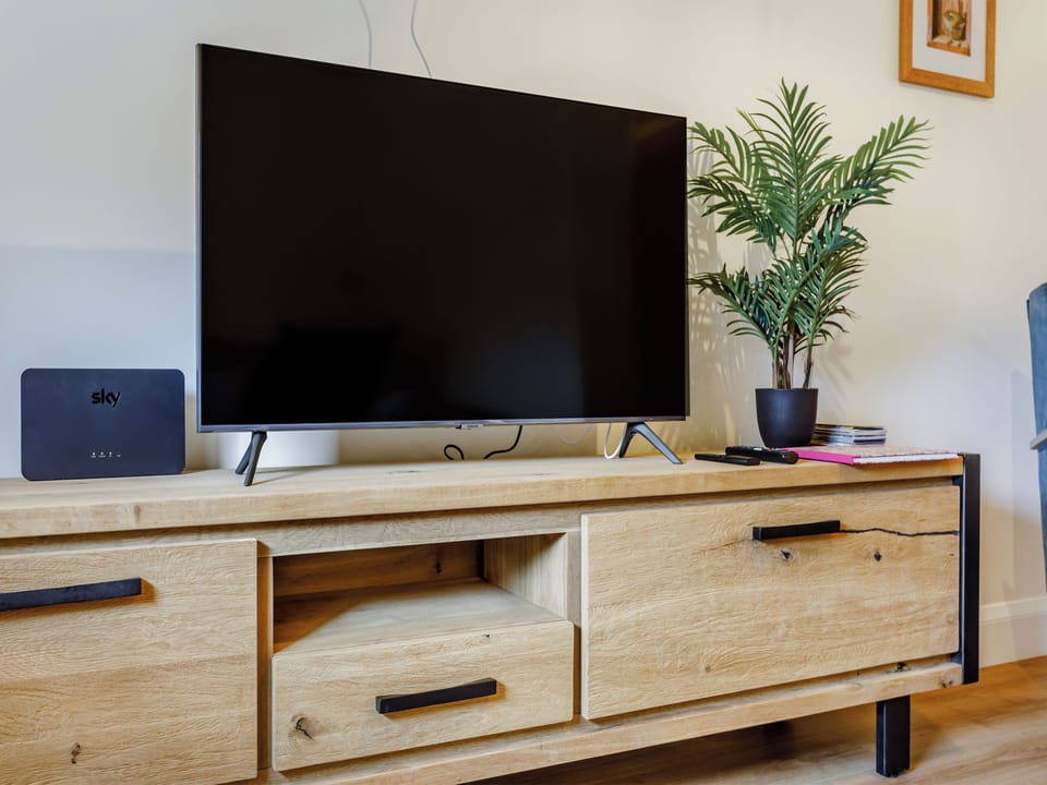 Living area | Woodpecker Barn - Harps Hall Barns, South Walton Highway, Wisbech