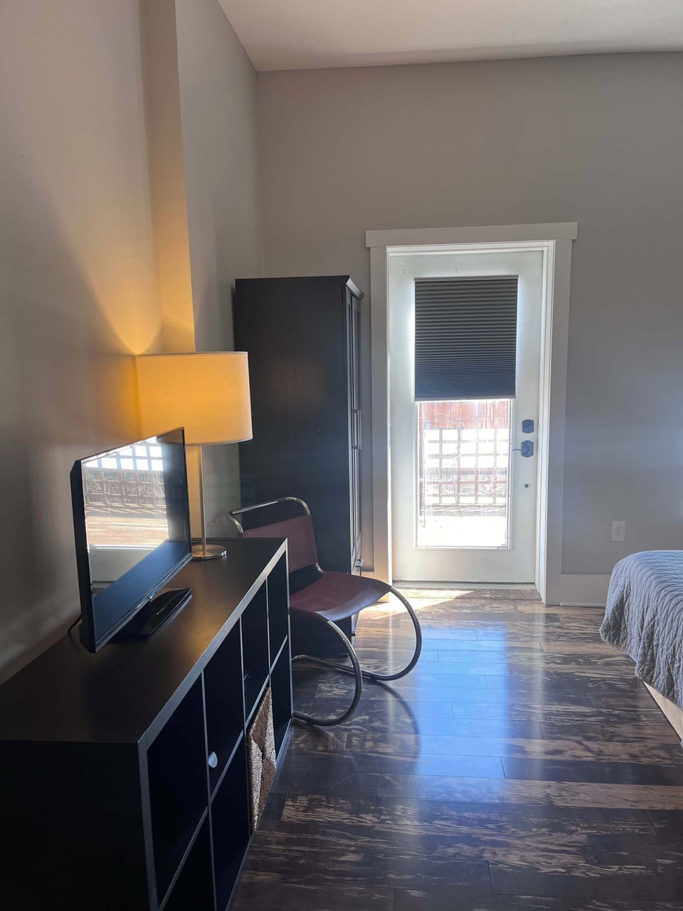 Direct access to veranda
