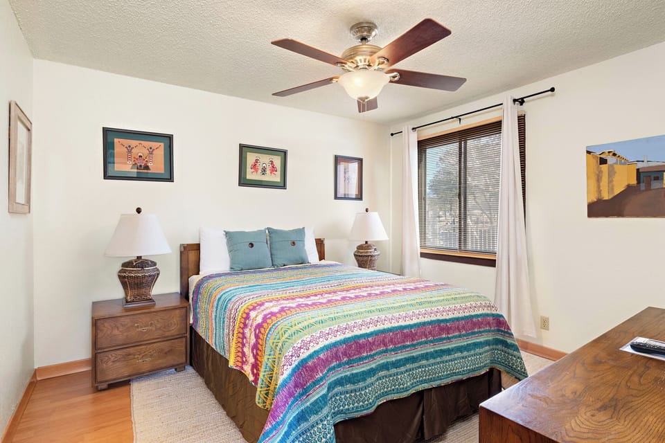 Primary Bedroom with 1 Queen Bedf