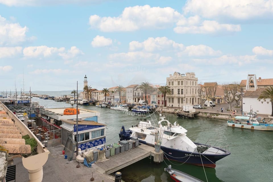Marina