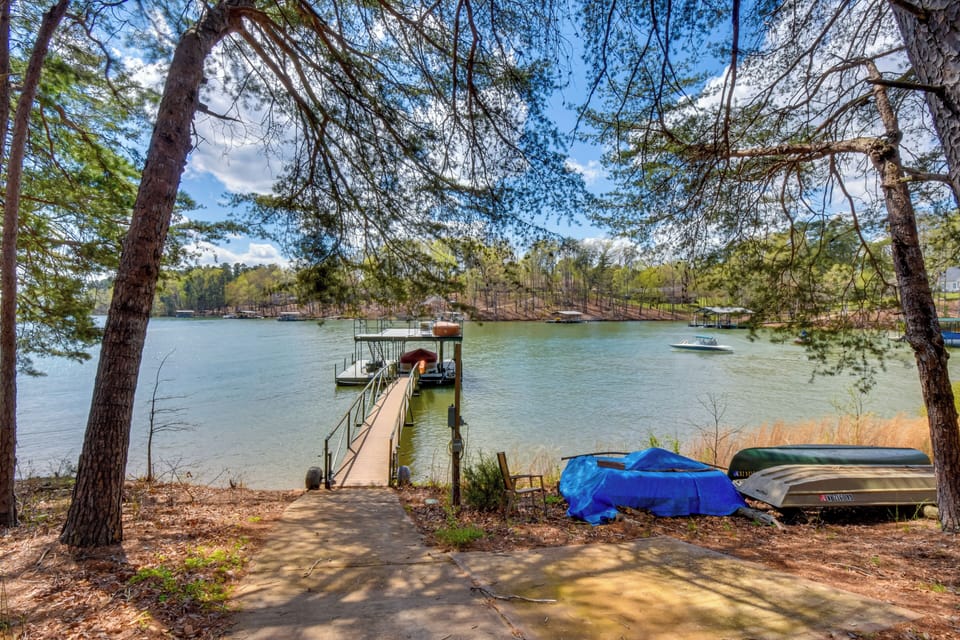 Dock