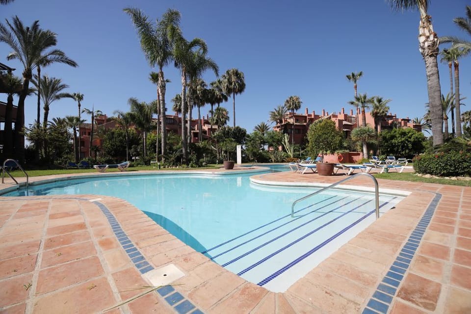 the pool with free access