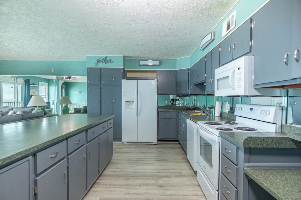 Fully stocked kitchen