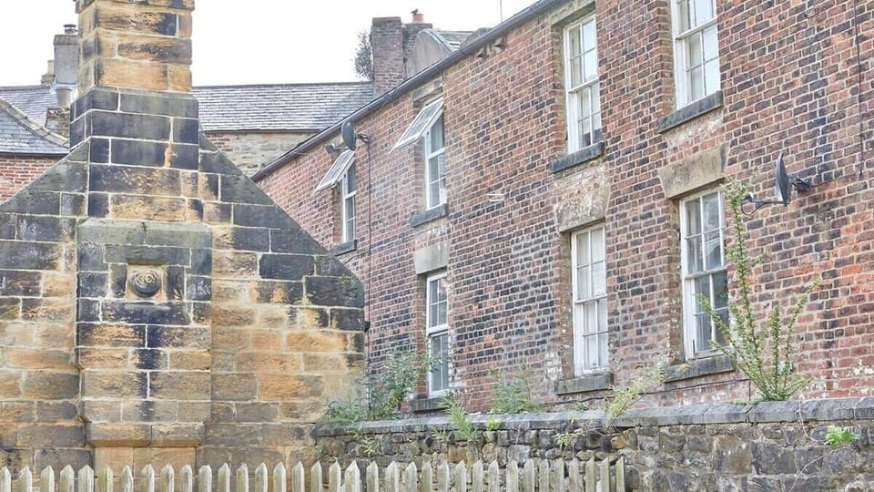 The Burrow, Alnwick - Host & Stay