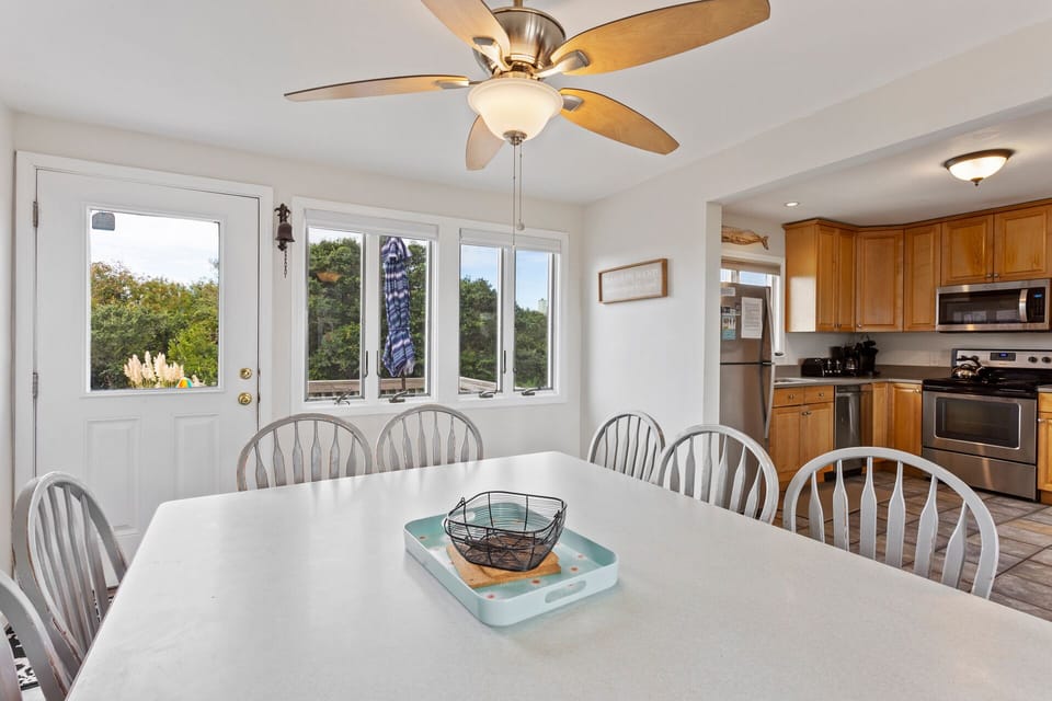 The Dining Area ensures plenty of space for everyone to enjoy a great meal together.