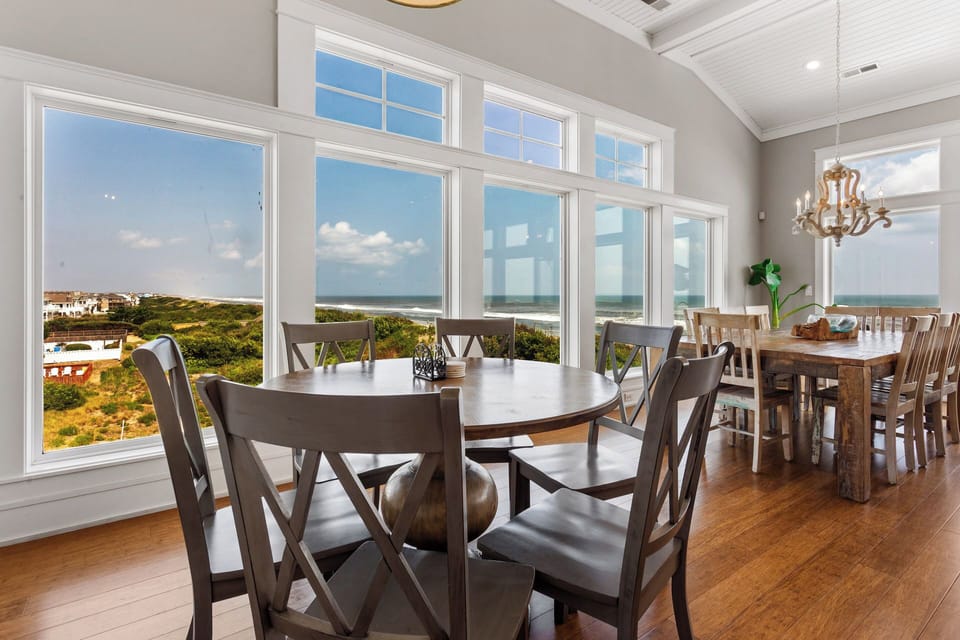 Double Dining Areas mean plenty of space for everyone to get comfortable and enjoy a meal together.