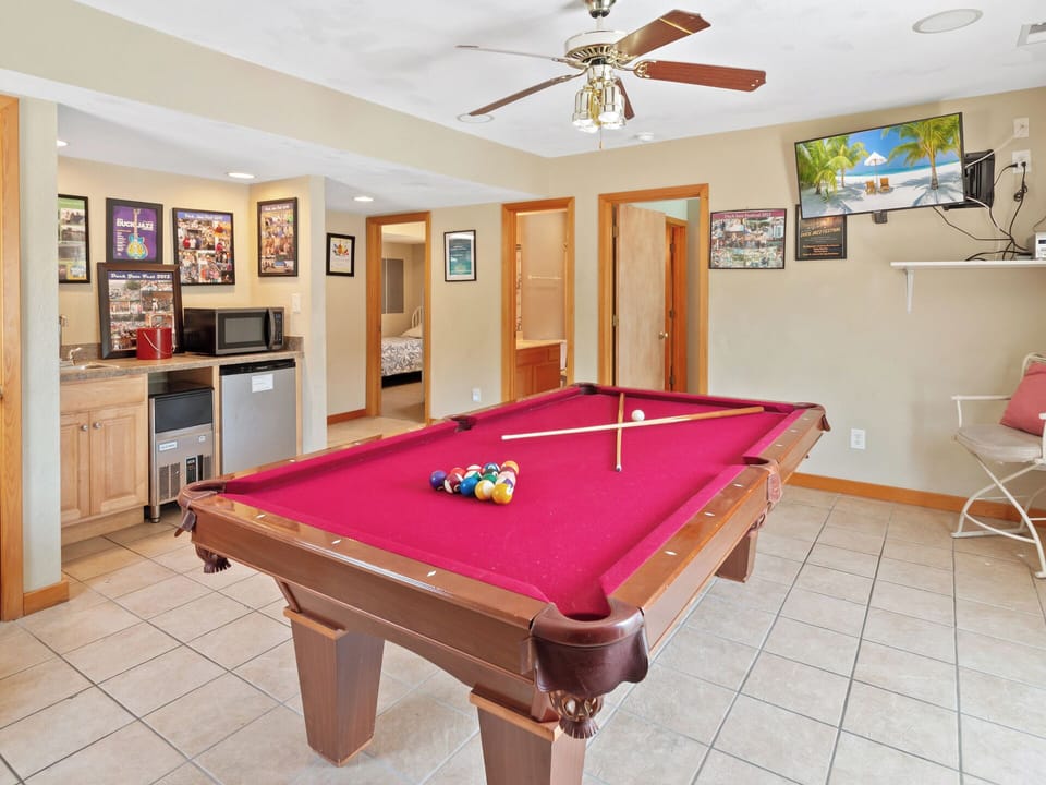 Ground floor Game Room